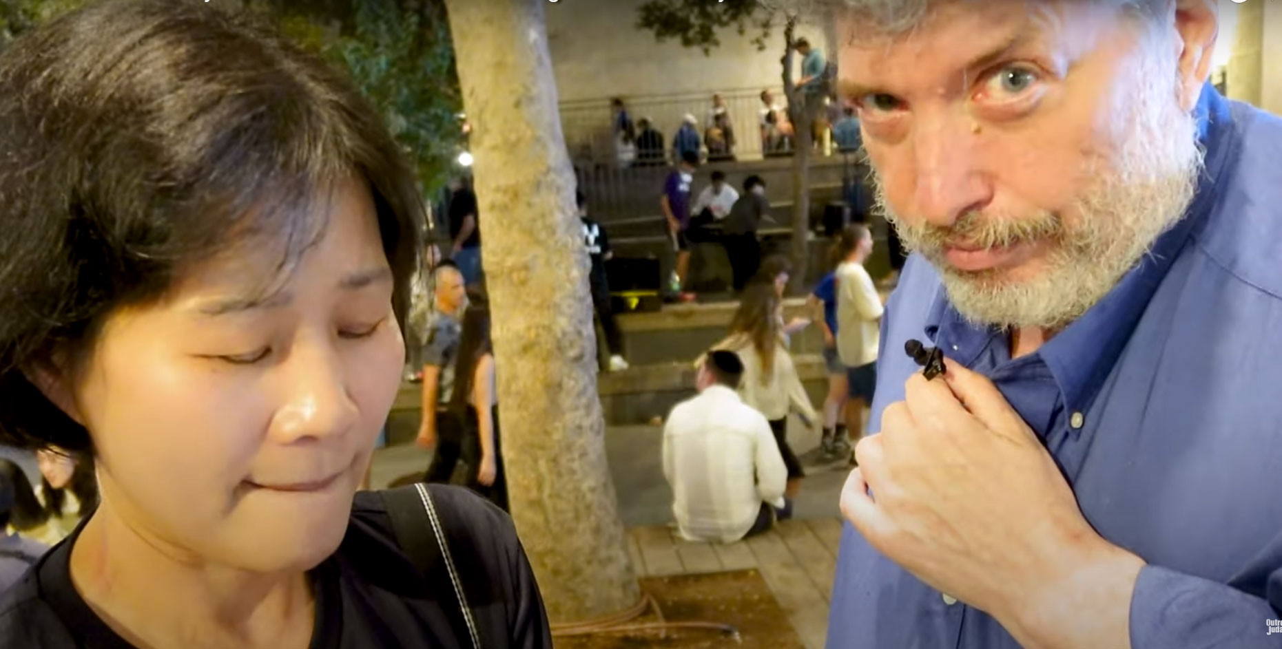 Misyoner, Rabbi Tovia Singer’ı hristiyan yapmaya çalışıyor!